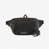 Patagonia Ultralight Black Hole® Mini Hip Pack - Spring 2022 2 Patagonia Ultralight Black Hole® Mini Hip Pack - Spring 2022