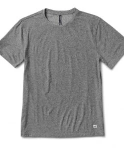 Vuori Men's Strato Tech Tee - Winter 2021/2022