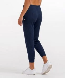 Vuori Women's Performance Jogger - Spring 2022
